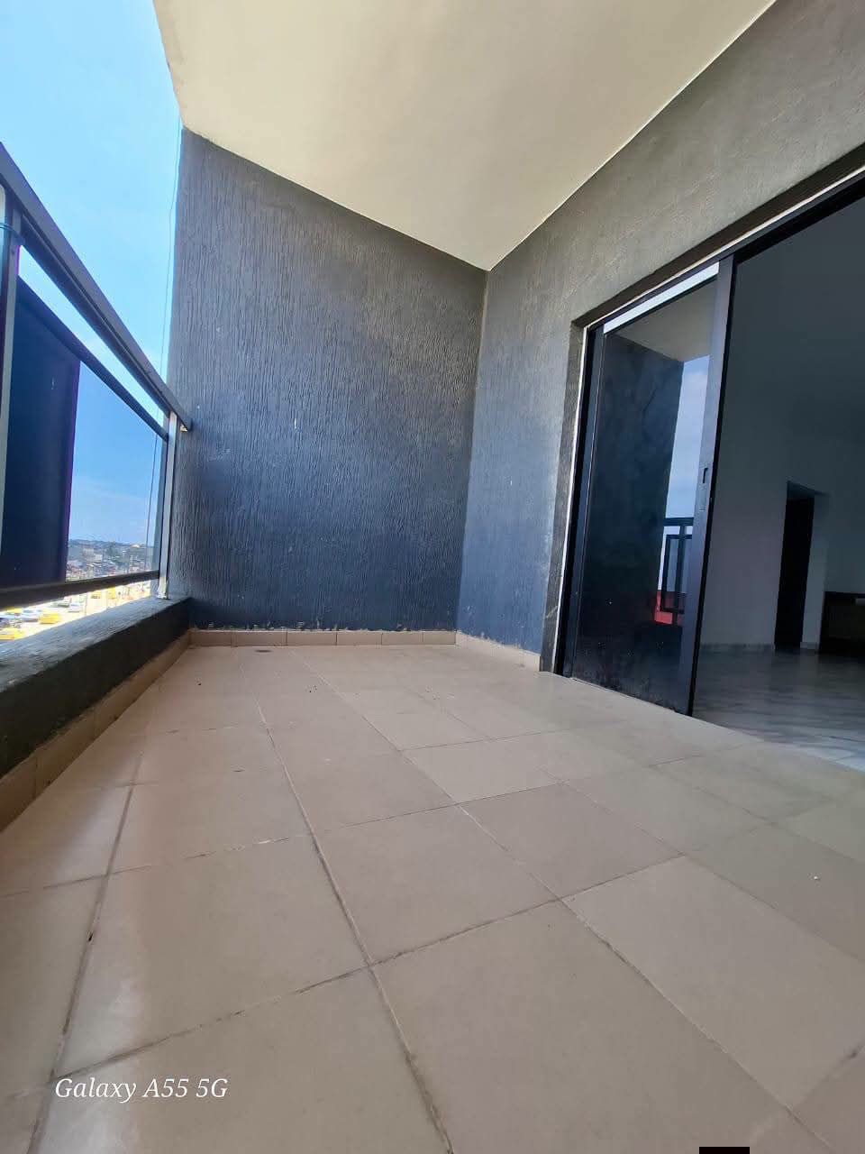 Splendide logement 3 pièces au 2e étage