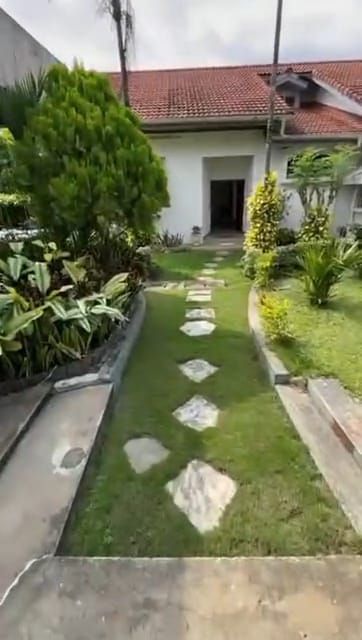 VILLA BASSE 6 PIÈCES EN VENTE