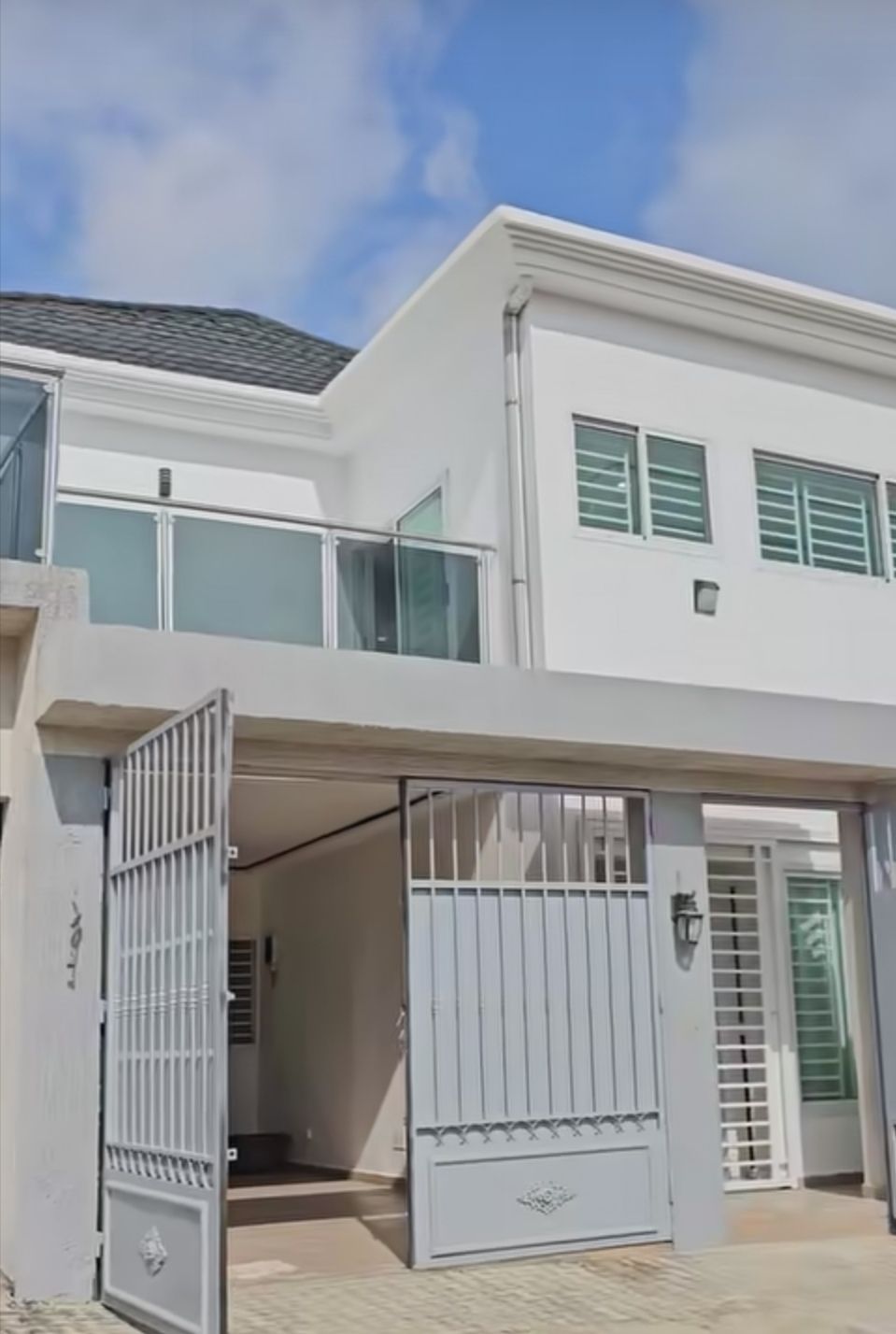 Belle villa duplex en vente