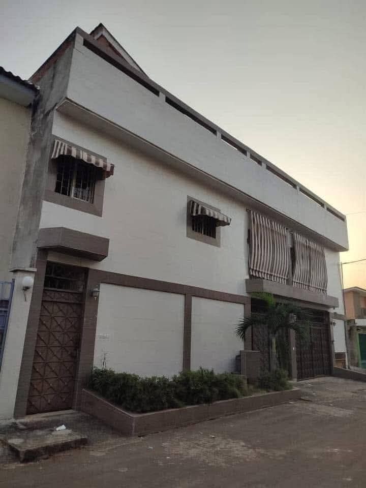Maison GRAND BASSAM/ Cité Les Rosiers