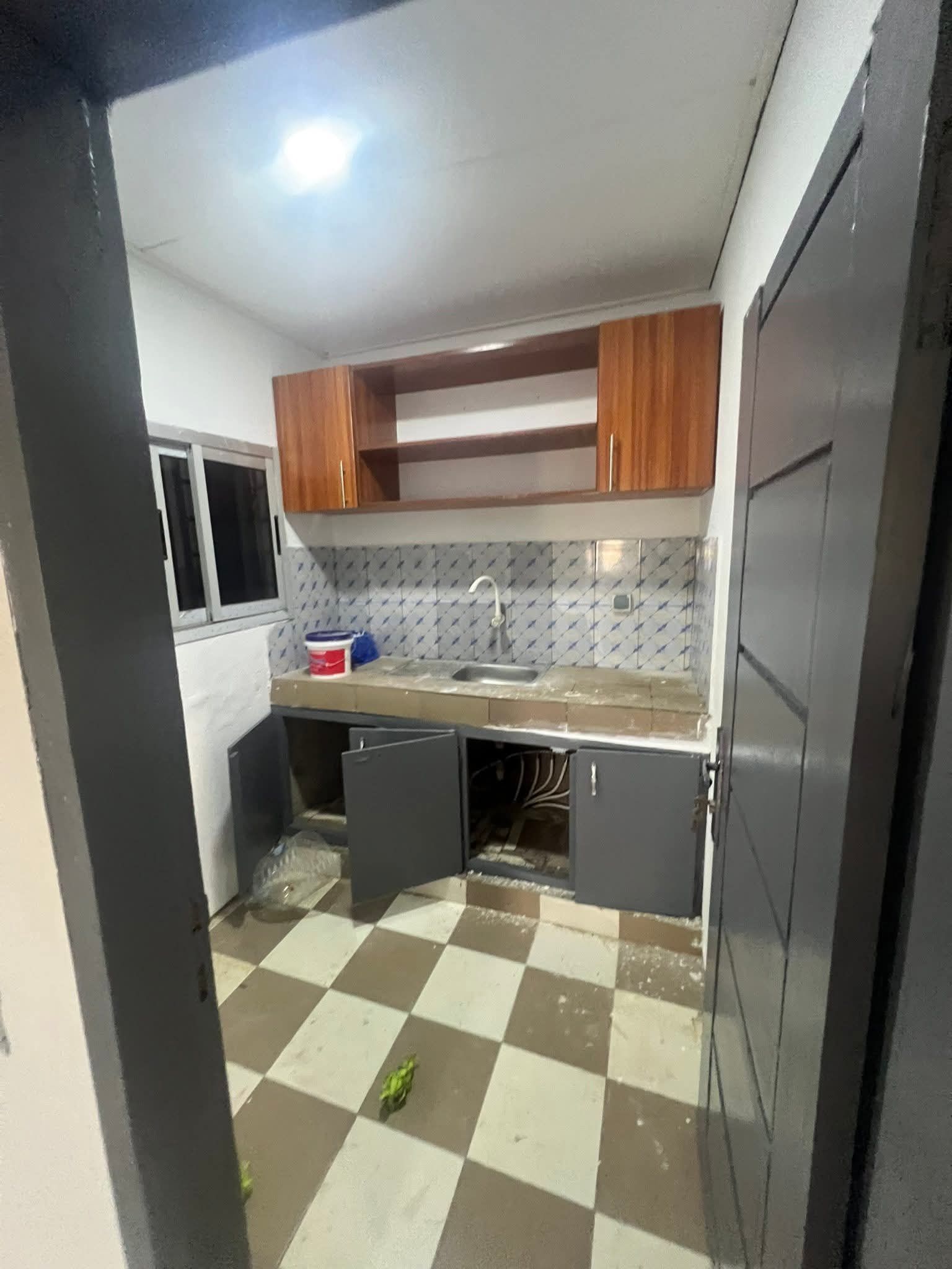 BEL APPARTEMENT DE 02 PIÈCES EN LOCATION