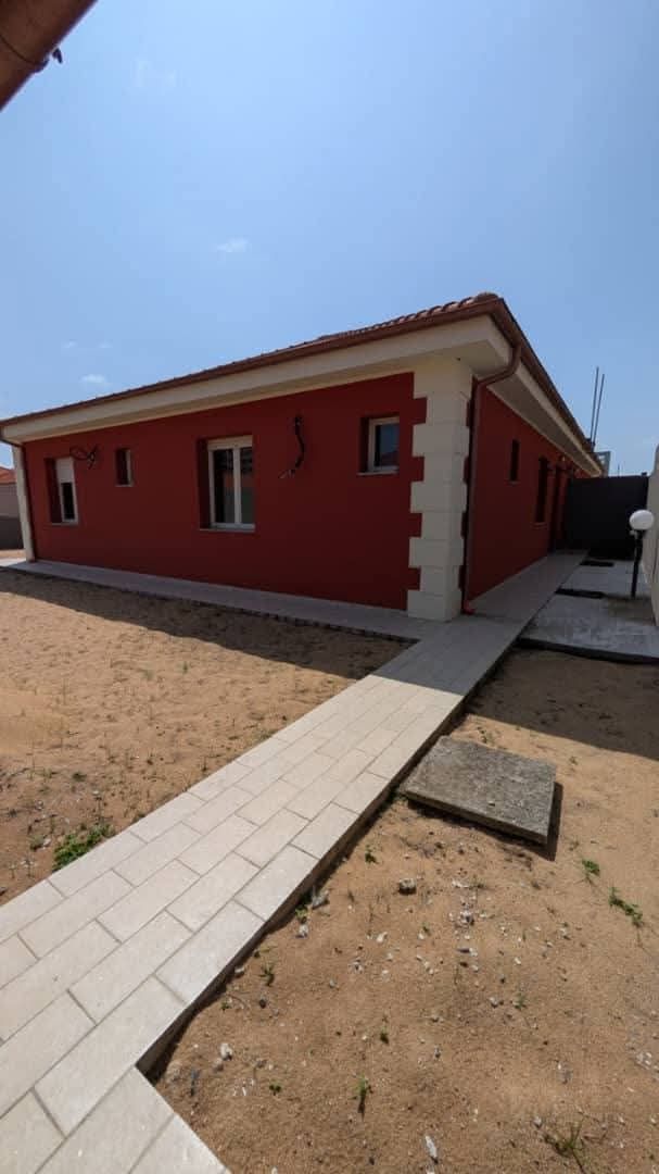 📍BASSAM🇨🇮CITÉ ITALIA 🏡✨ LOCATION –
🏡 VILLA 4 PIÈCES
