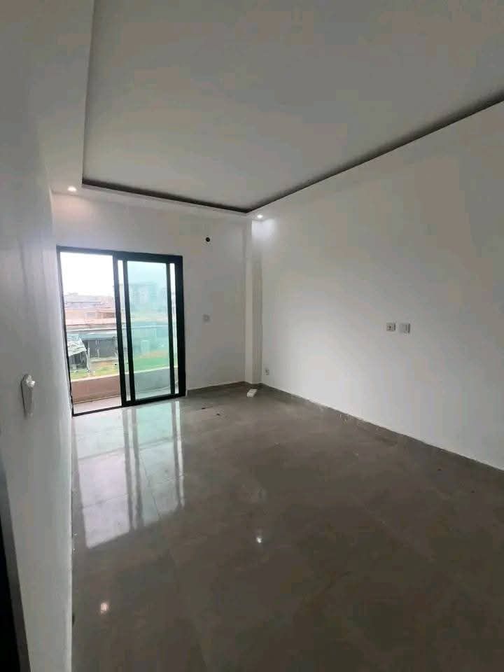 Appartement 3 pièces au rez-de-chaussée