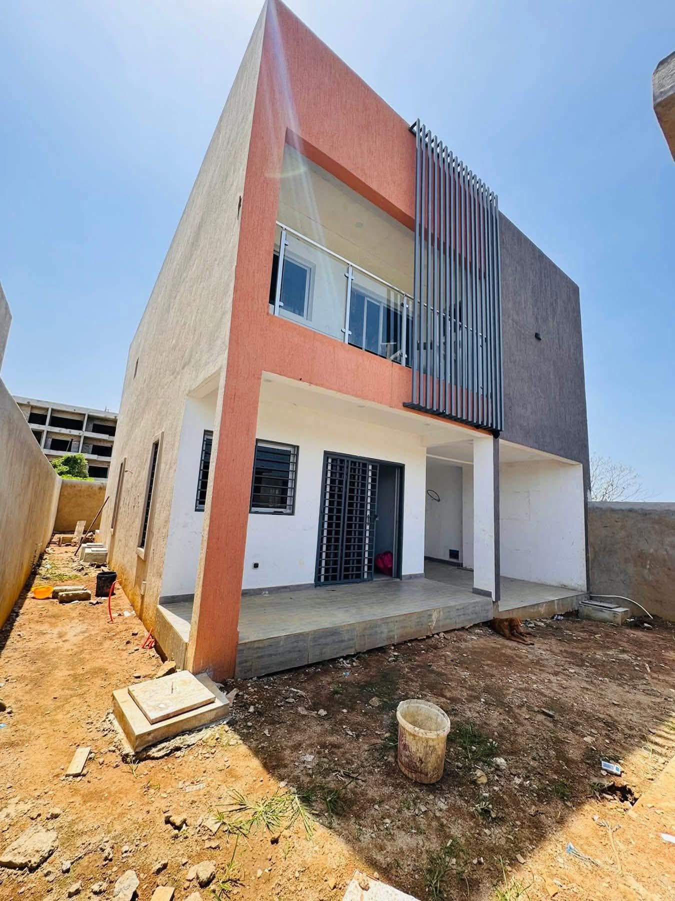 Belle villa duplex en vente