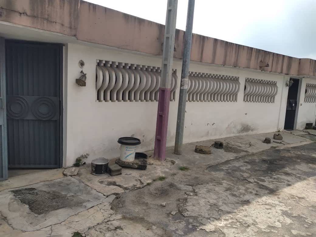 Villa basse en vente