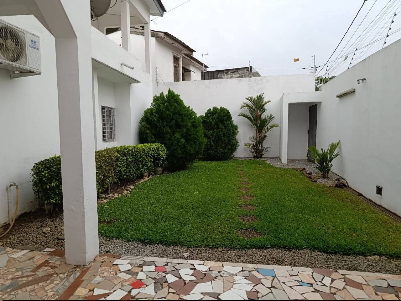 VILLA DUPLEX 5 PIÈCES À VENDRE