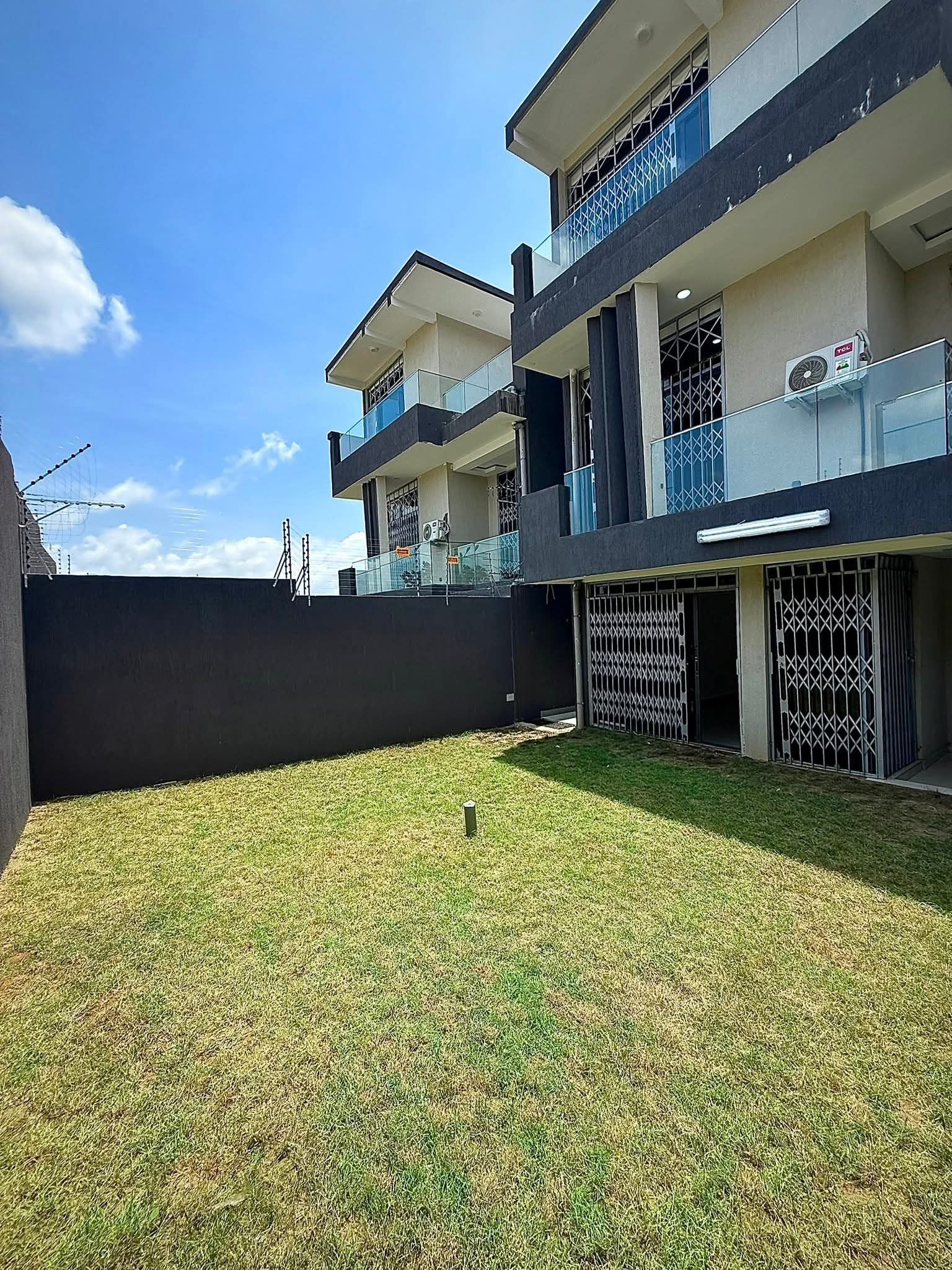 Villa duplex en location