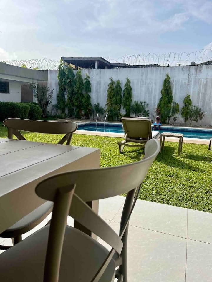SUPERBE VILLA DE PIÈCES EN LOCATION