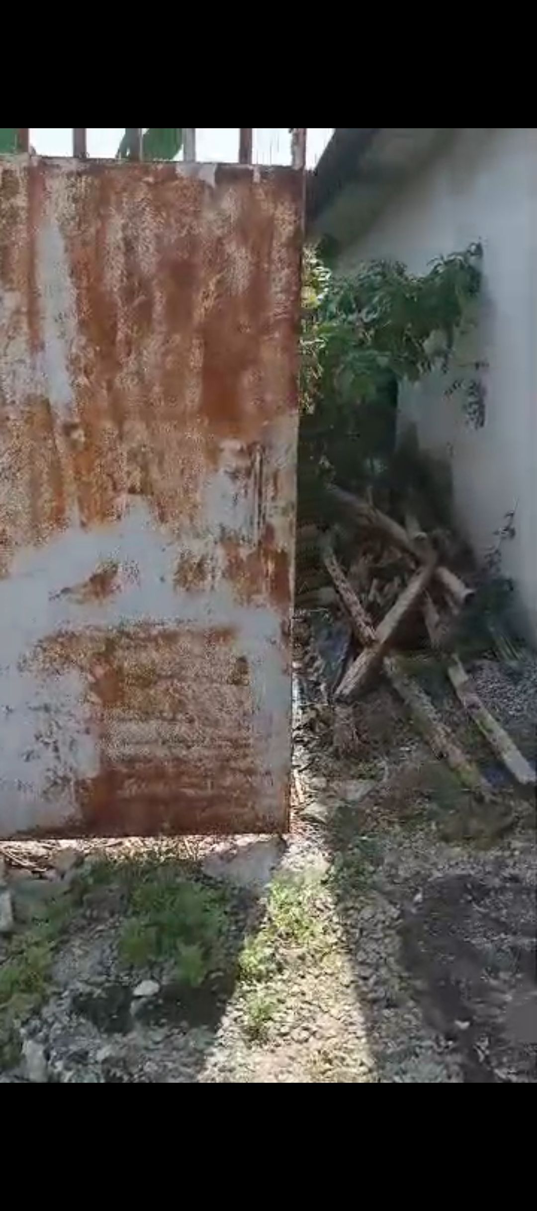 Terrain en vente 400m2 avec ACD
