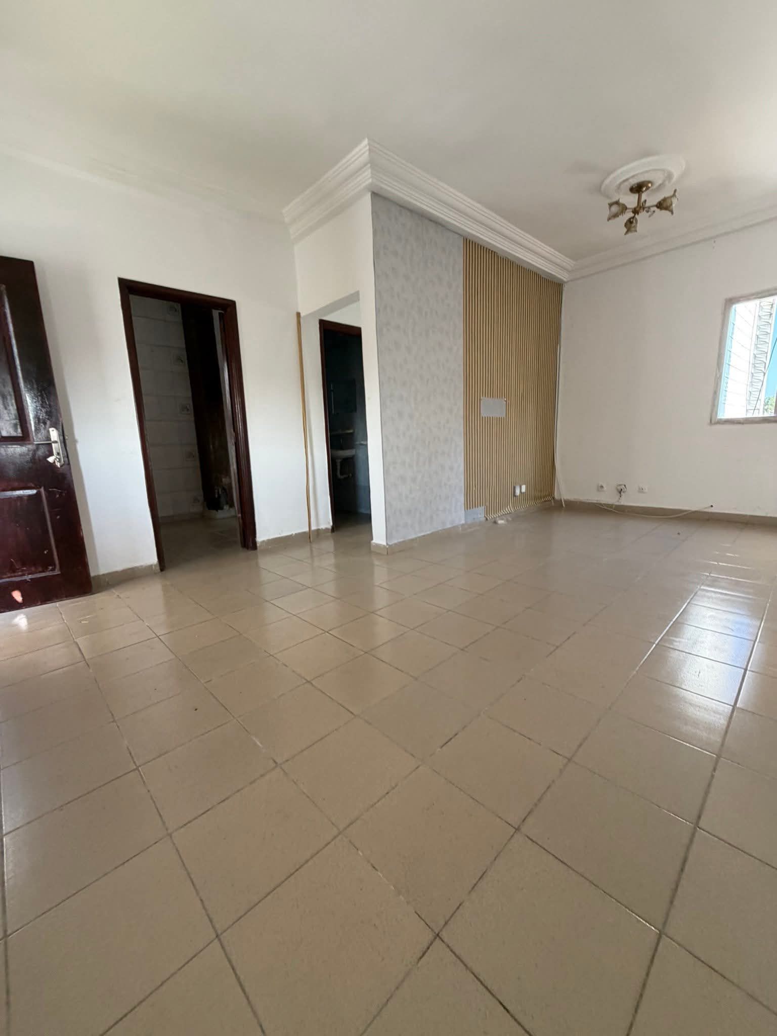 Appartement 2 pièces au rez-de-chaussée