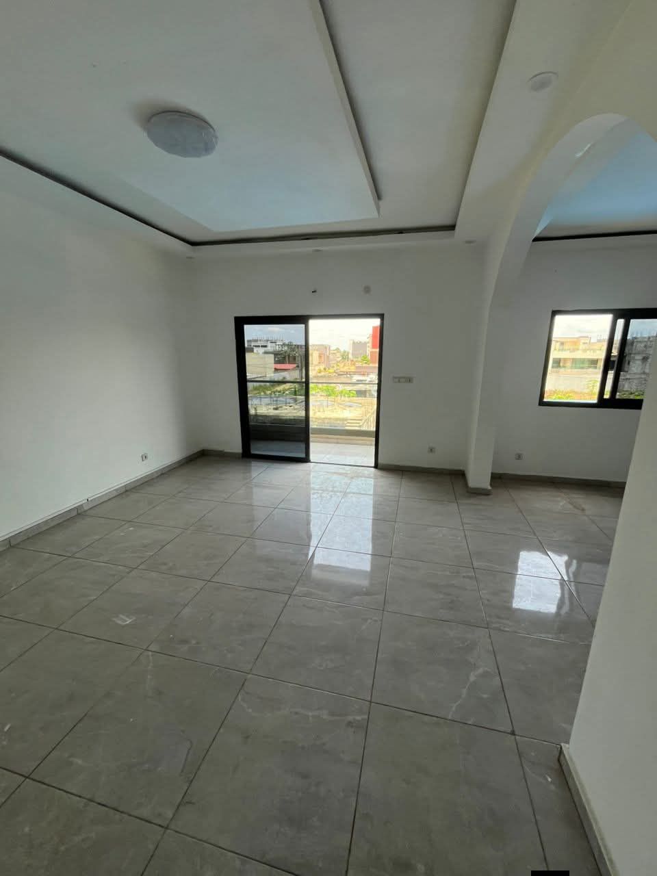Appartement 3 pièces au 2ème étage
