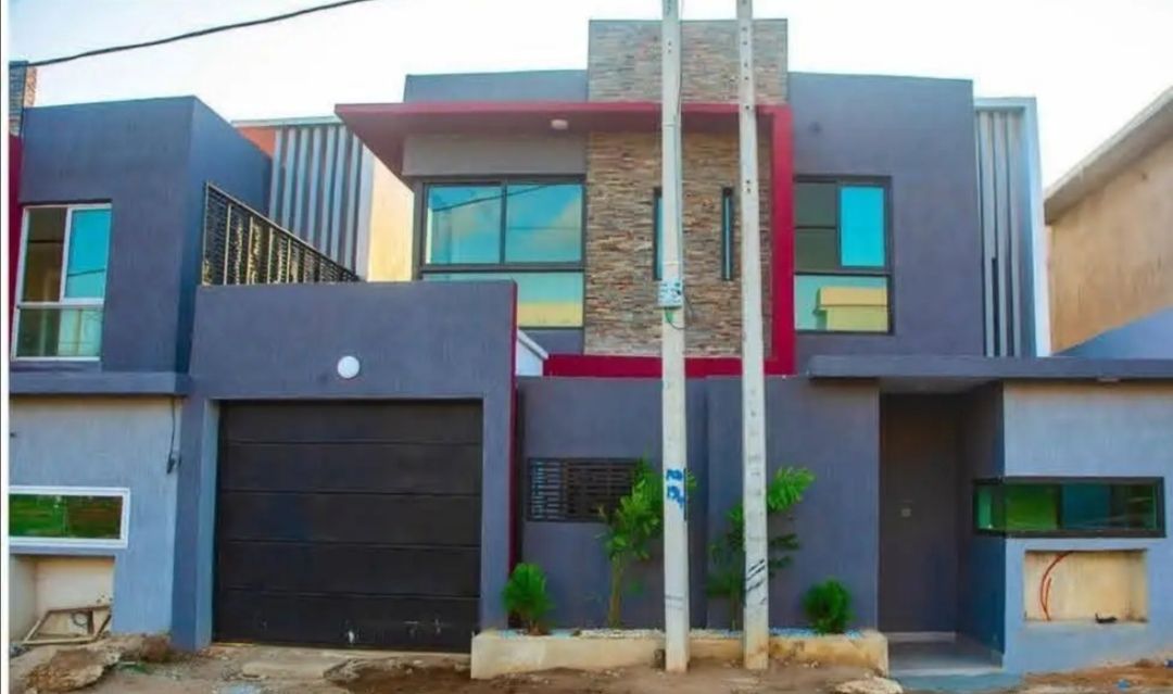Belle villa duplex en vente