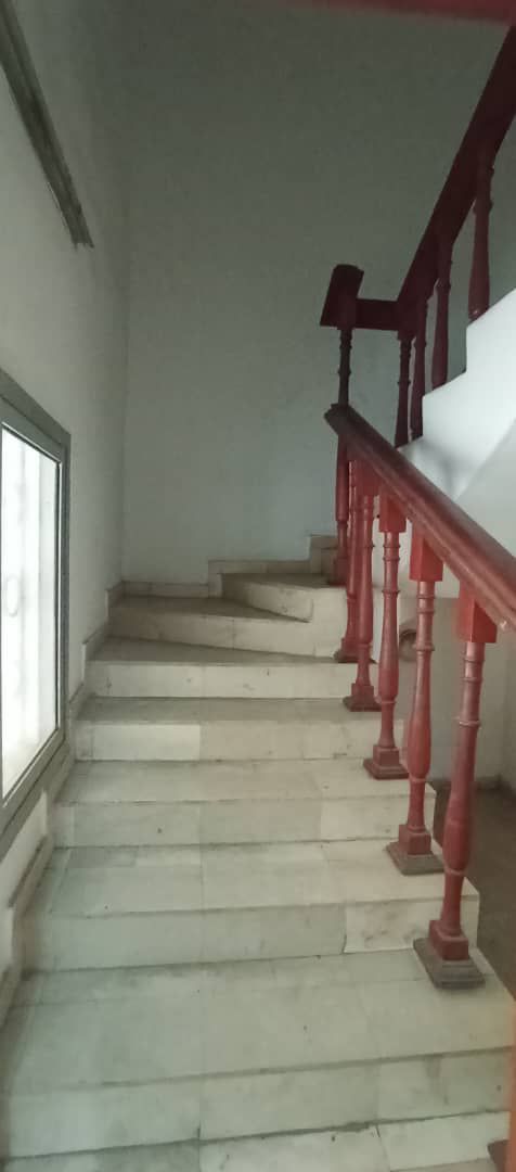 Magnifique duplex 15 pièces à louer