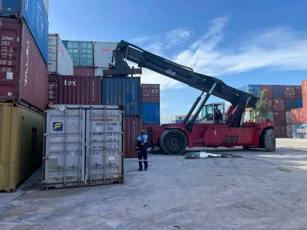 Location d'une plate forme à Port Bouet Vridi zone portuaire
