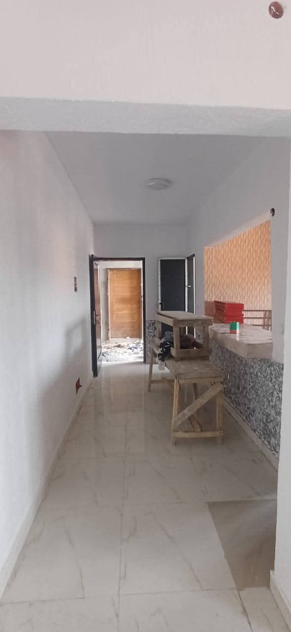 spacieux appartement 2 pièces au 3e étage