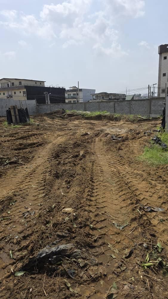 Belle opportunité Terrain 400m2 avec ACD