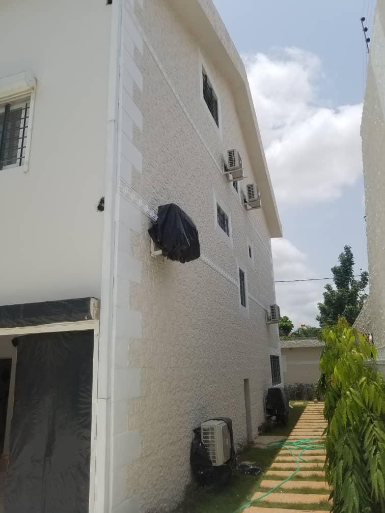 VILLA TRIPLEX 10 PIÈCES EN VENTE