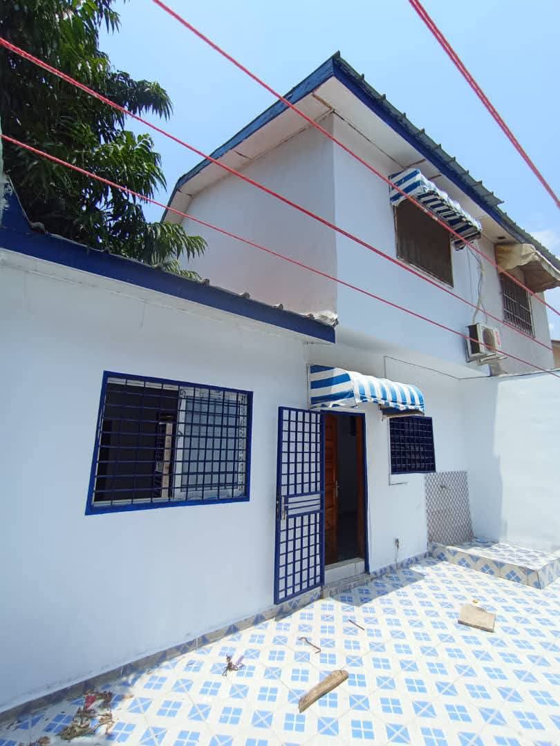VENTE DE VILLA DUPLEX