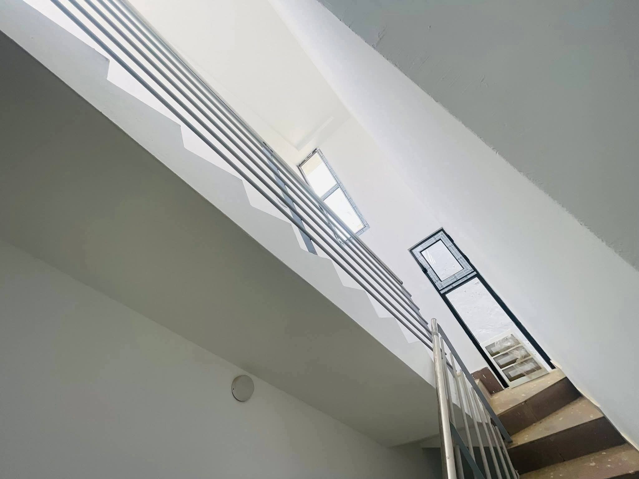 Magnifique villa duplex de 5 pièces avec ACD