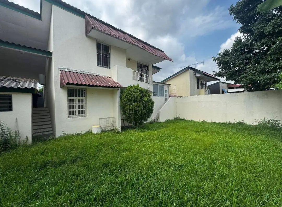 VILLA DUPLEX 5 PIÈCES EN LOCATION