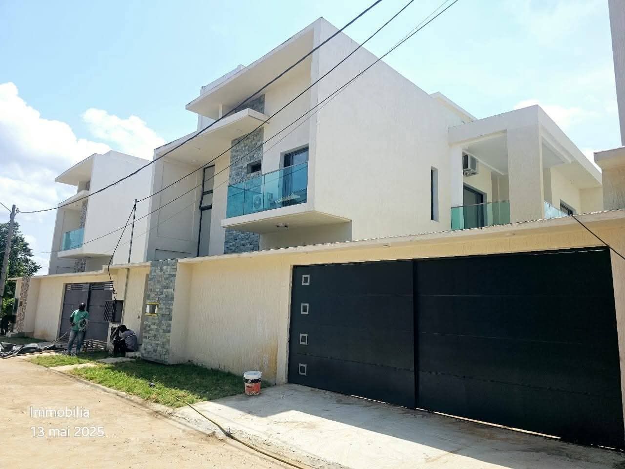 VILLA DUPLEX 6 PIÈCES À VENDRE