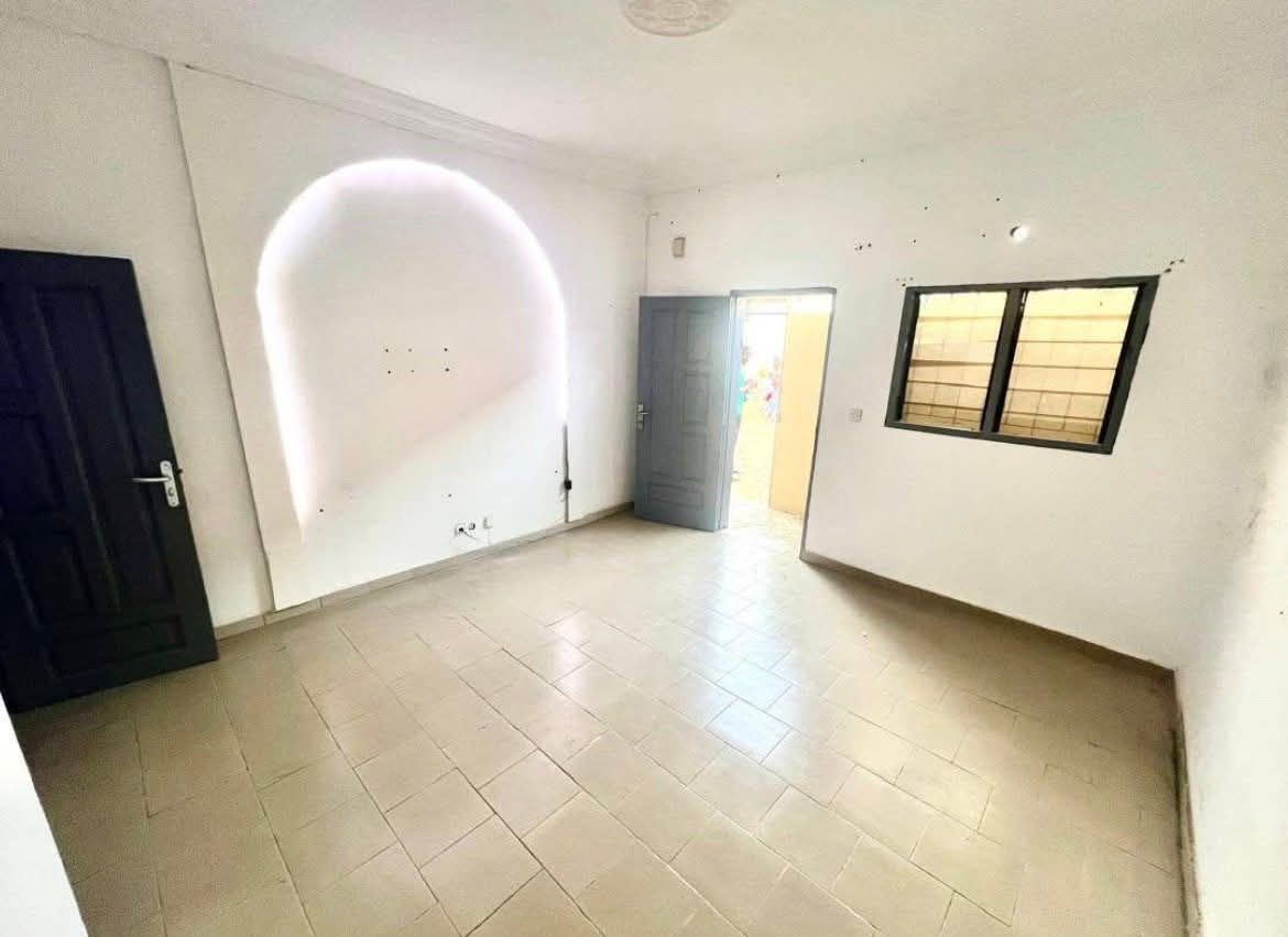 STUDIO À LOUER