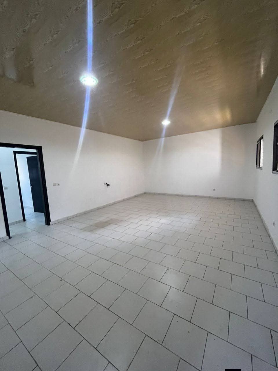 APPARTEMENT 4 PIÈCES À LOUER