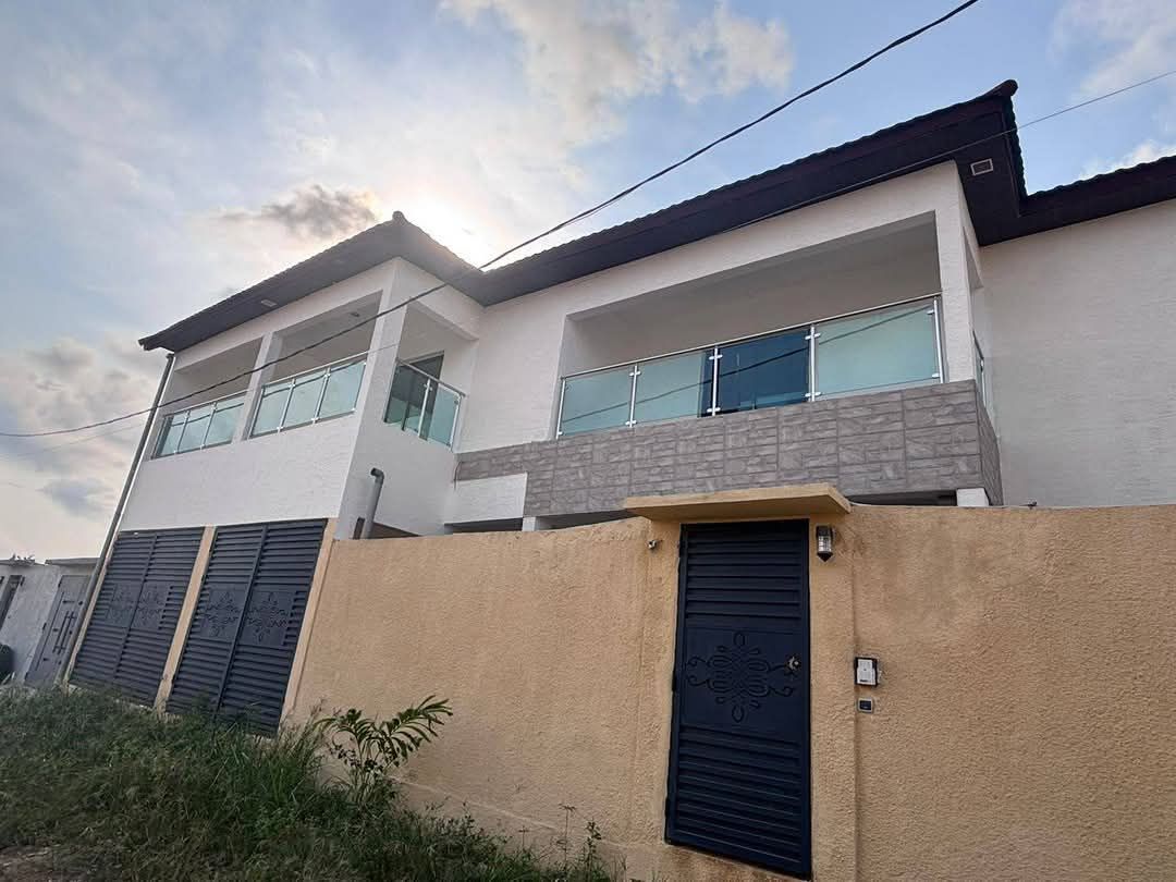Belle villa duplex en vente