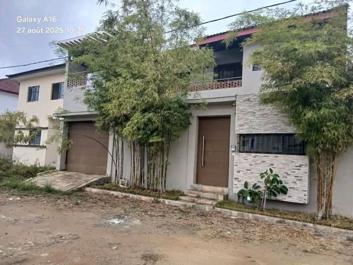 Duplex