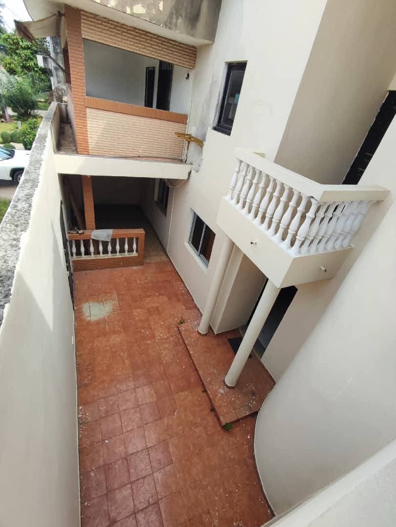 Magnifique villa duplex de 10 pièces en vente