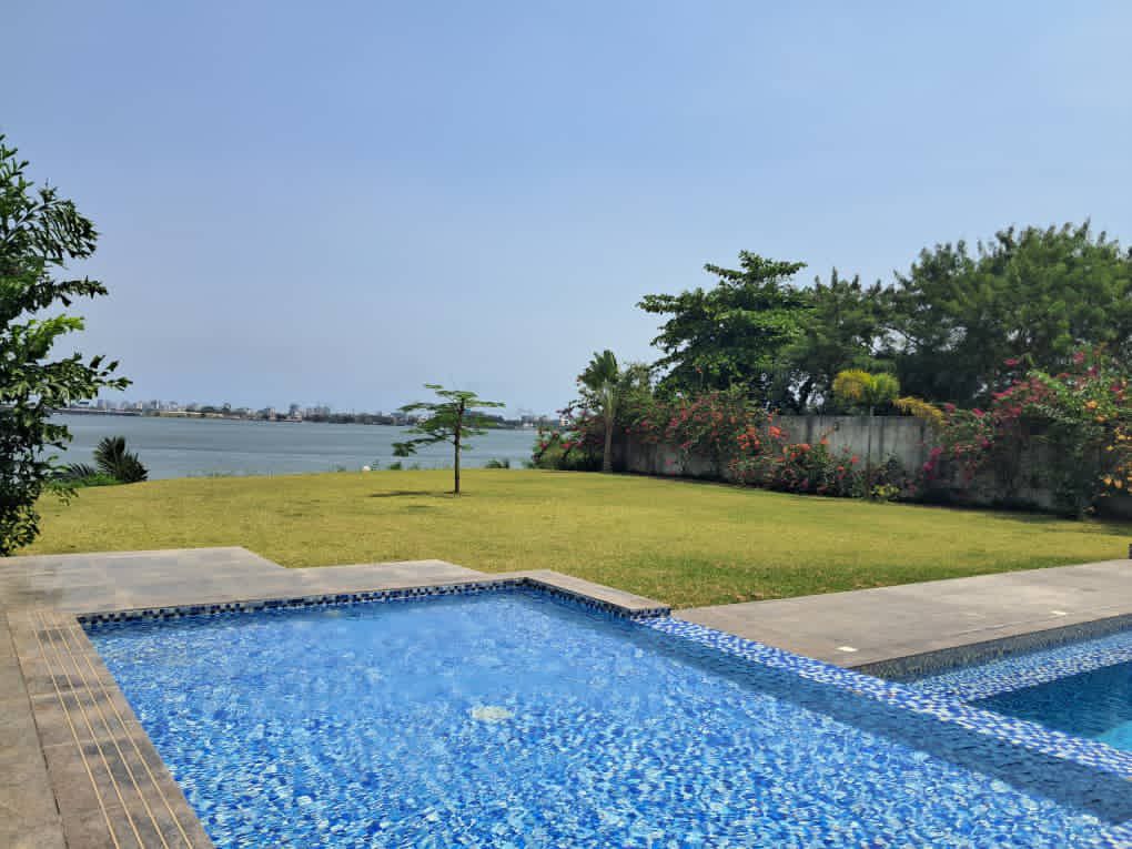 BELLE VILLA DUPLEX PIÈCES EN VENTE