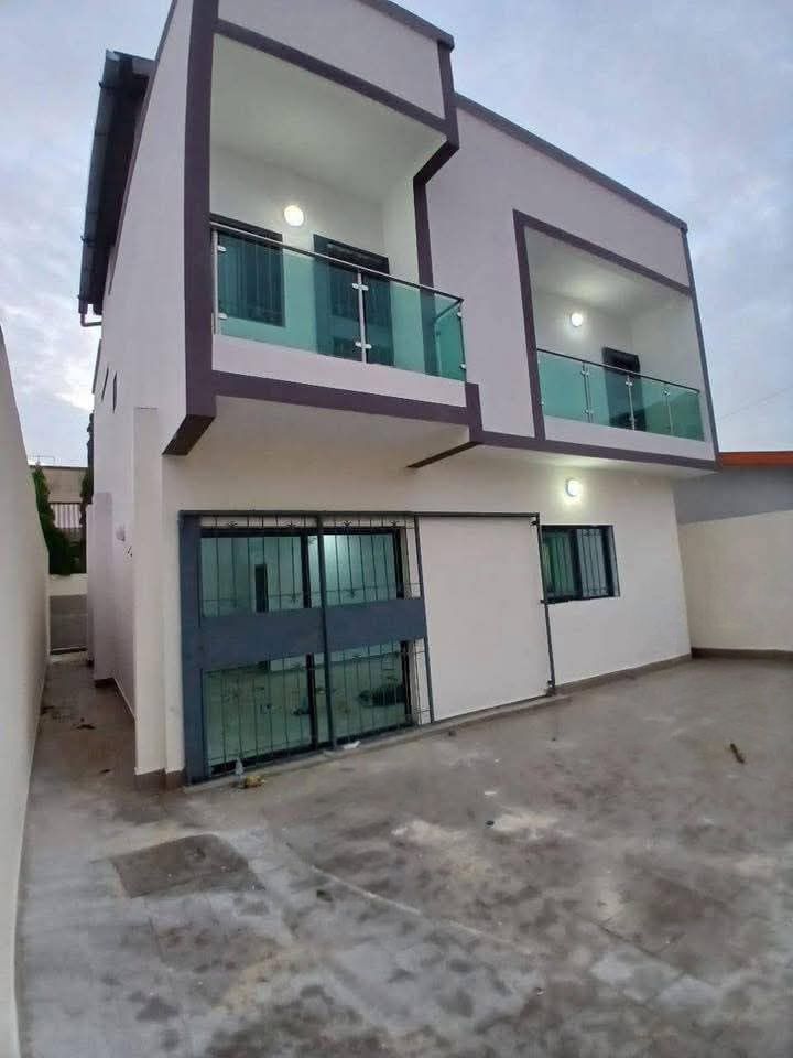 BELLE VILLA DUPLEX 5 PIÈCES À LOUER