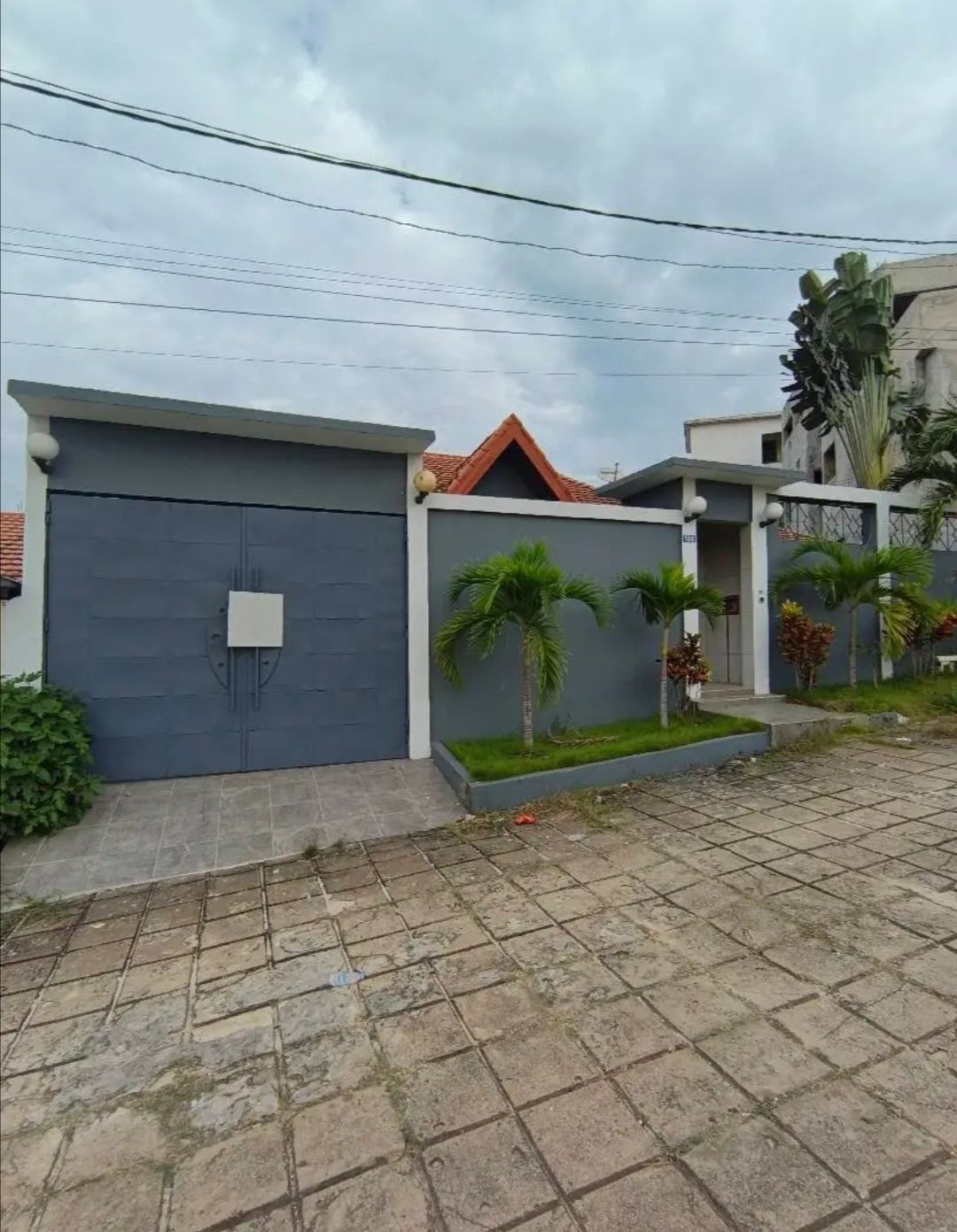 Belle villa duplex en location