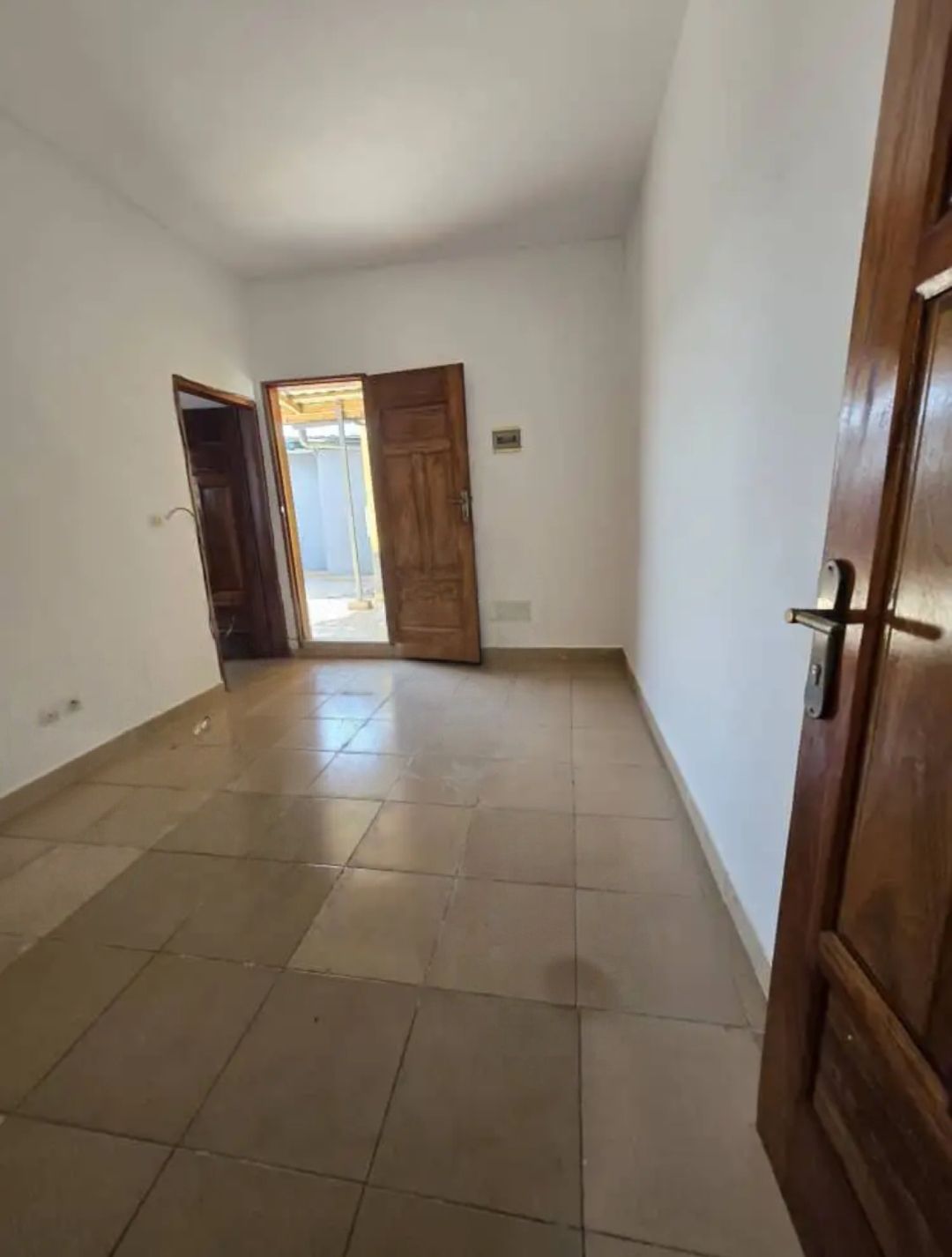 APPARTEMENT 2 PIÈCES À LOUER