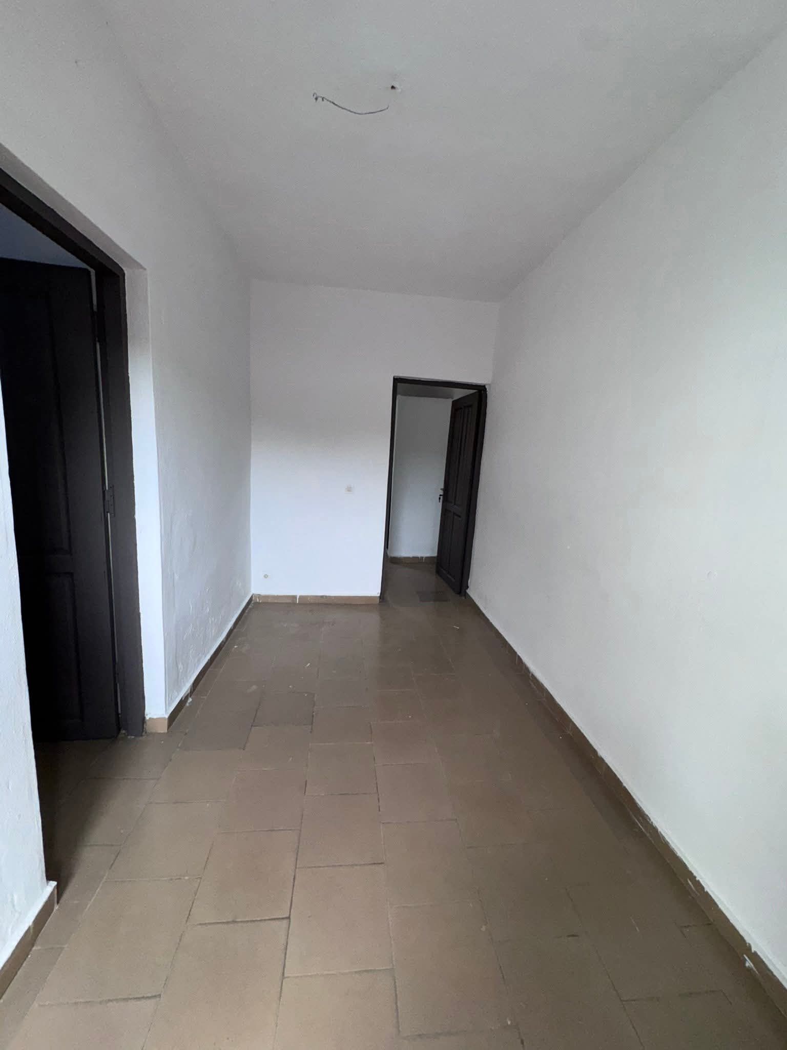 LOCATION STUDIO