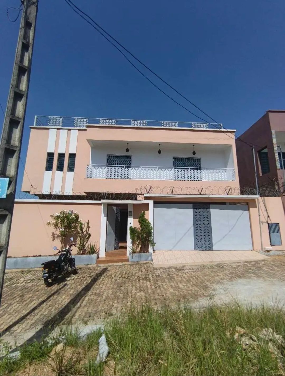 BELLE VILLA DUPLEX À LOUER
