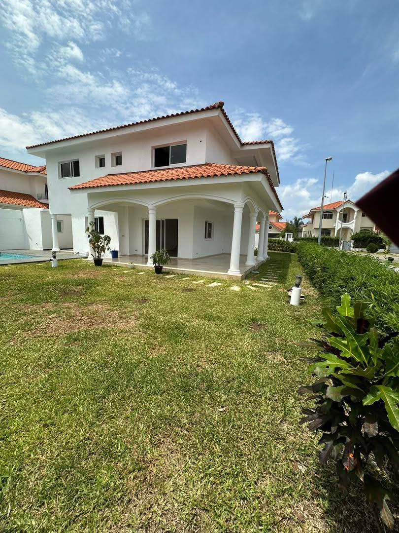 LOCATION VILLA DUPLEX 6 PIÈCES