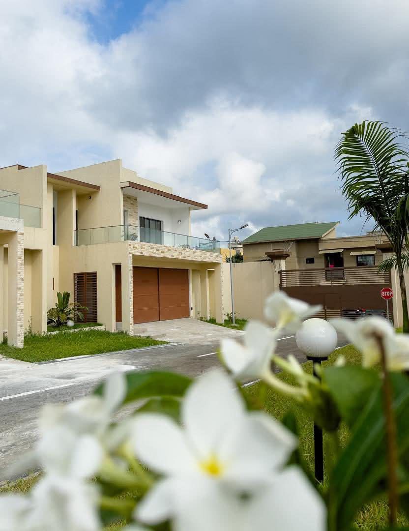VILLA DUPLEX 7 PIÈCES EN VENTE