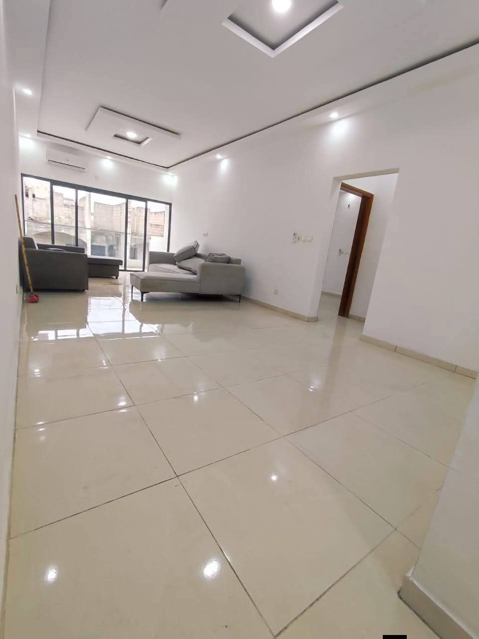 APPARTEMENT 2 PIÈCES À VENDRE