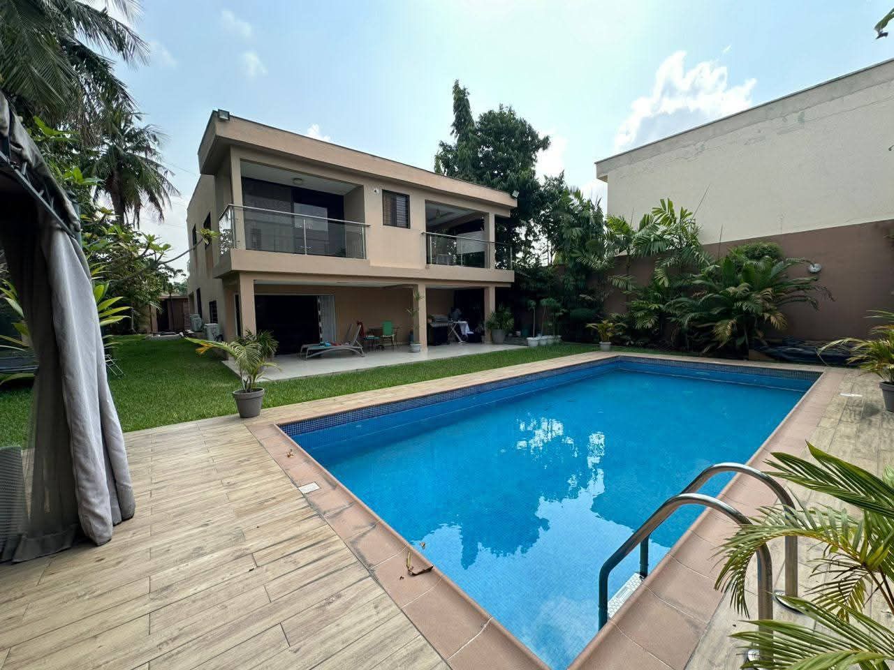 LOCATION VILLA DUPLEX 6 PIÈCES