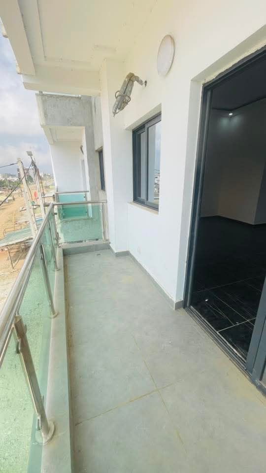 Appartement moderne 3 pièces au 2ème étage