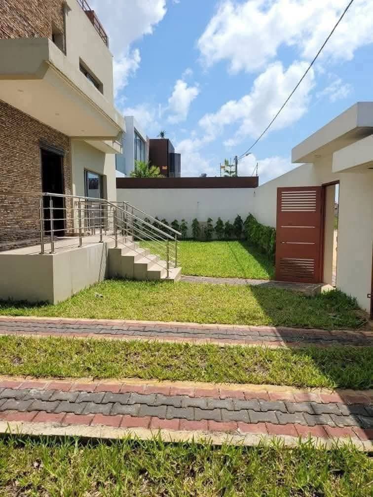 Belle villa duplex en vente
