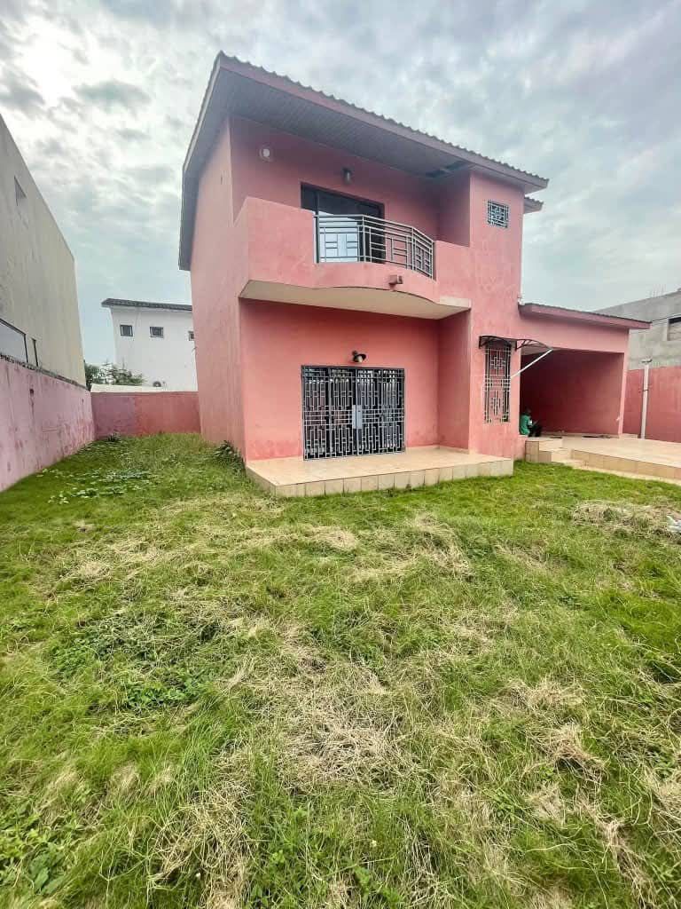 Belle villa duplex en vente