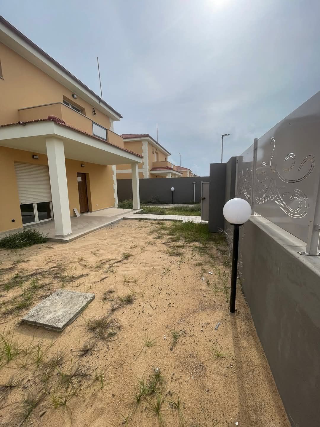Belle villa duplex en location