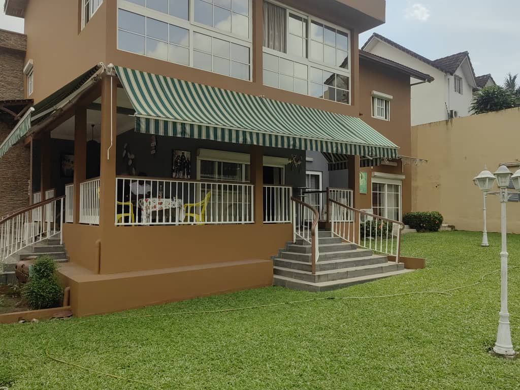 VILLA DUPLEX 8 PIÈCES EN VENTE
