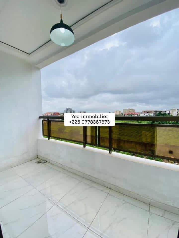Appartement 3 pièces au 2ème étage