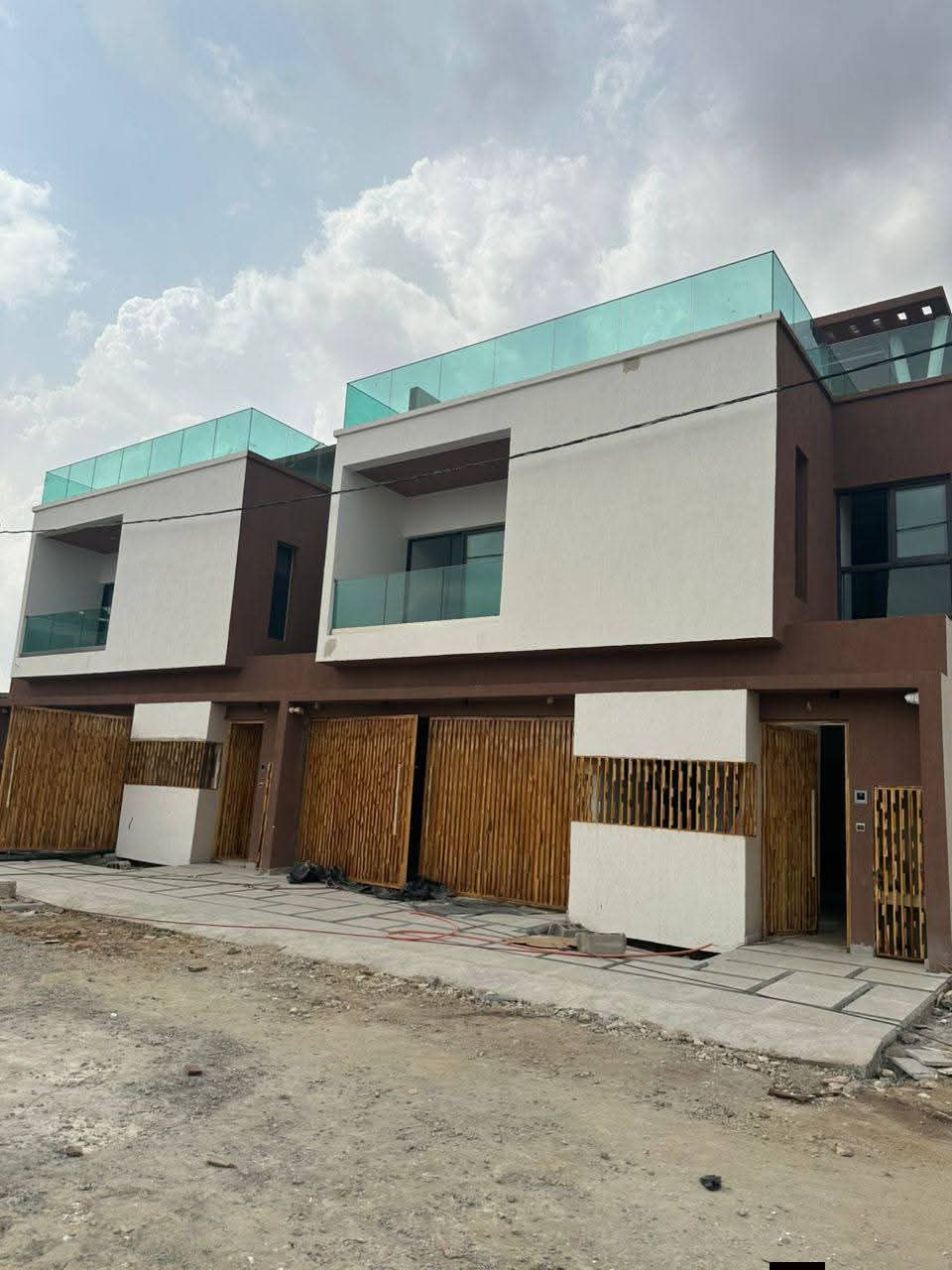 Vente de Duplex 6 pièces avec piscine