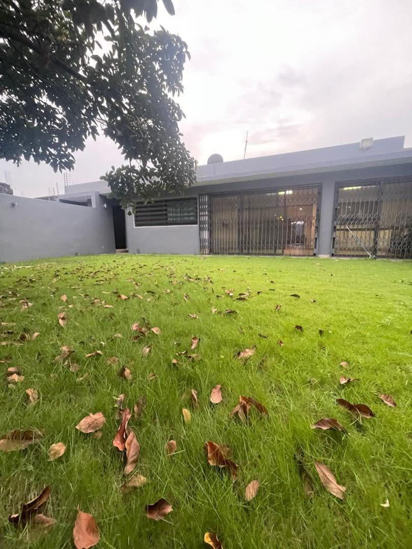 VILLA BASSE DE 4 PIÈCES EN VENTE