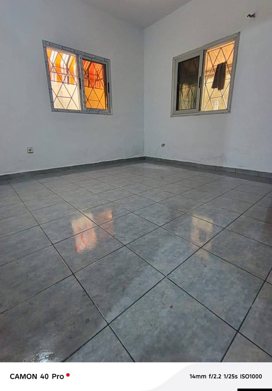 Chic appartement 2 pièces au rez-de-chaussée