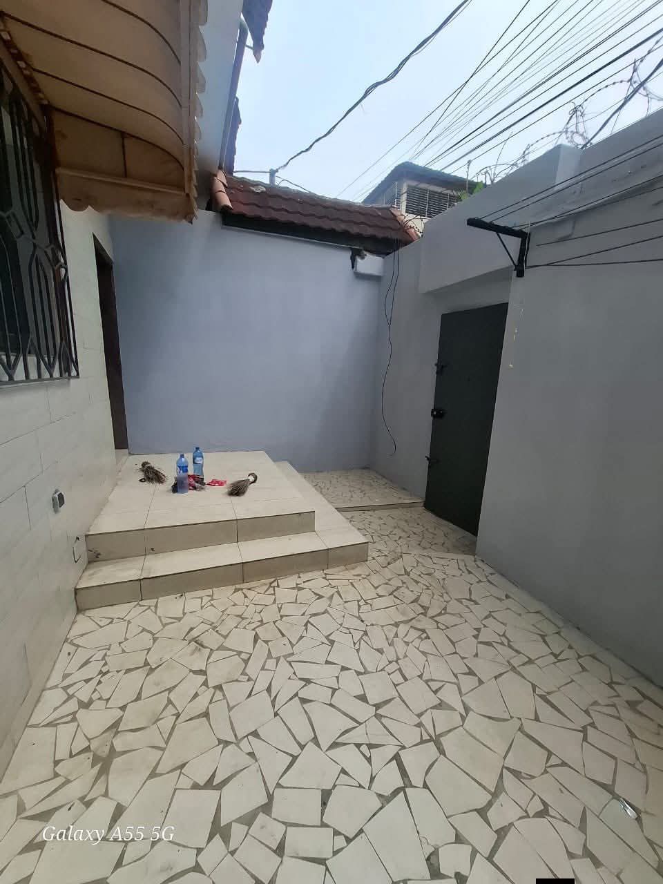 Chic appartement 2 pièces au rez-de-chaussée